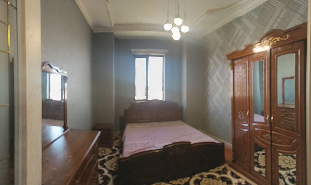 Прадажа участка евро 5 сотих 6 ком