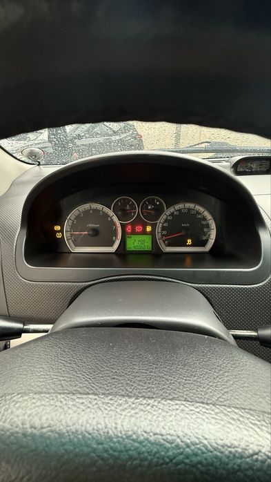 Surochno NEXI 3 2017 yil oq Xolati yaxshi! Oʻzimniki salondan xaydagan