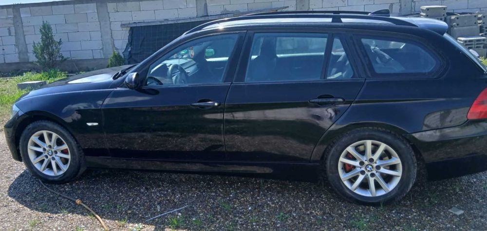 Dezmembrez BMW seria 3 an 2007