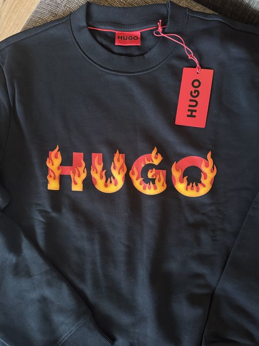 Чисто нов мъжки суитчер на HUGO BOSS