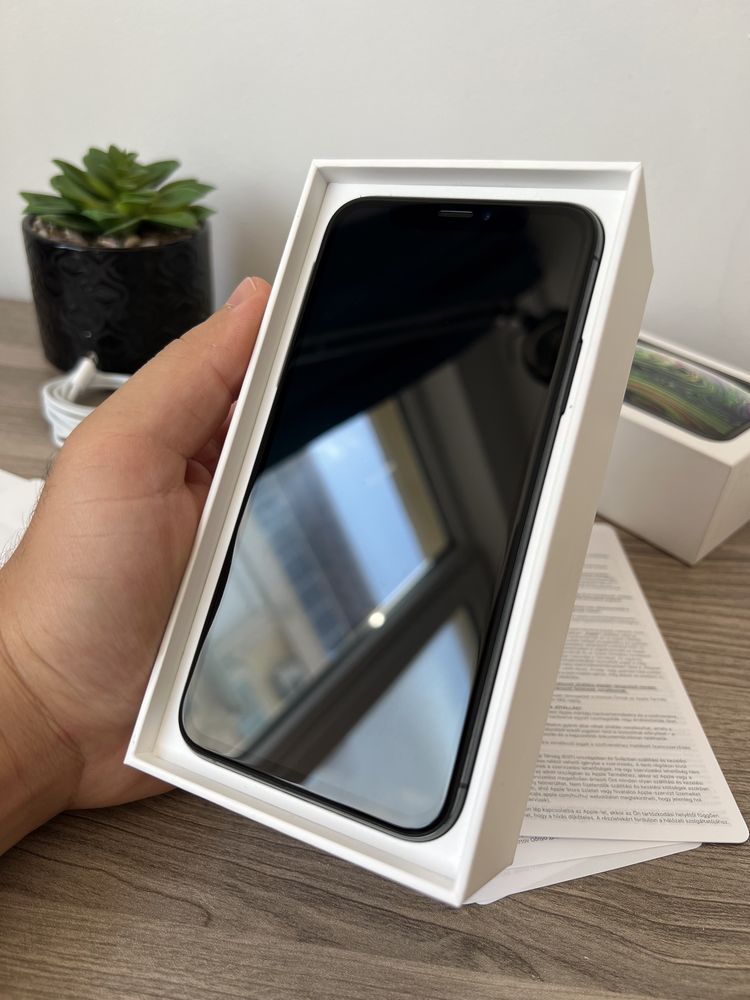 iPhone Xs, 64GB, Space Gray, КАТО НОВ, 100% батерия, ГАРАНЦИЯ!