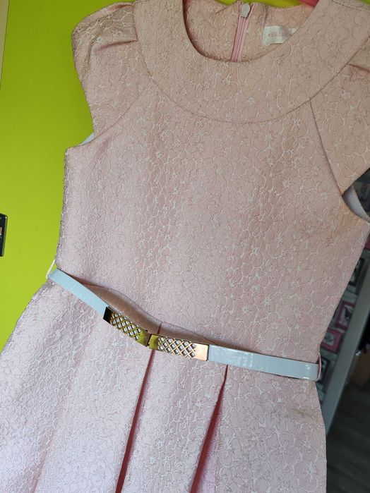 Платье нарядное 8-10лет