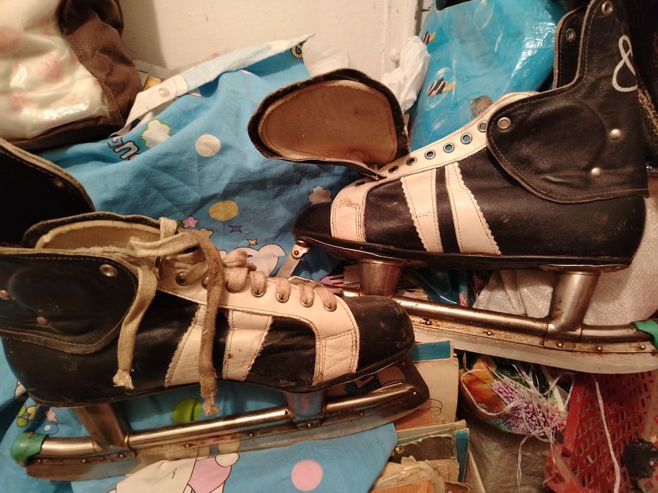 Коньки советские продам