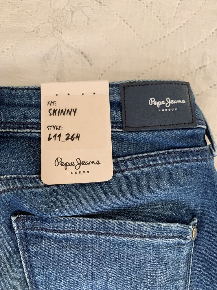 Дамски НОВИ дънки PEPE JEANS
