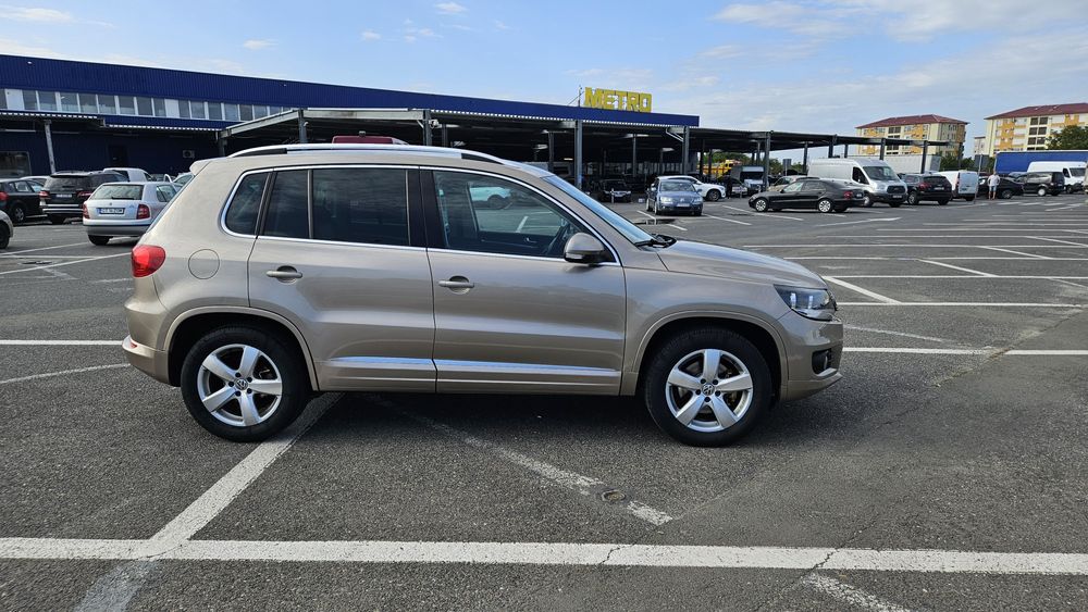 Volkswagen tiguan 2.0 TDI 2012 4x4