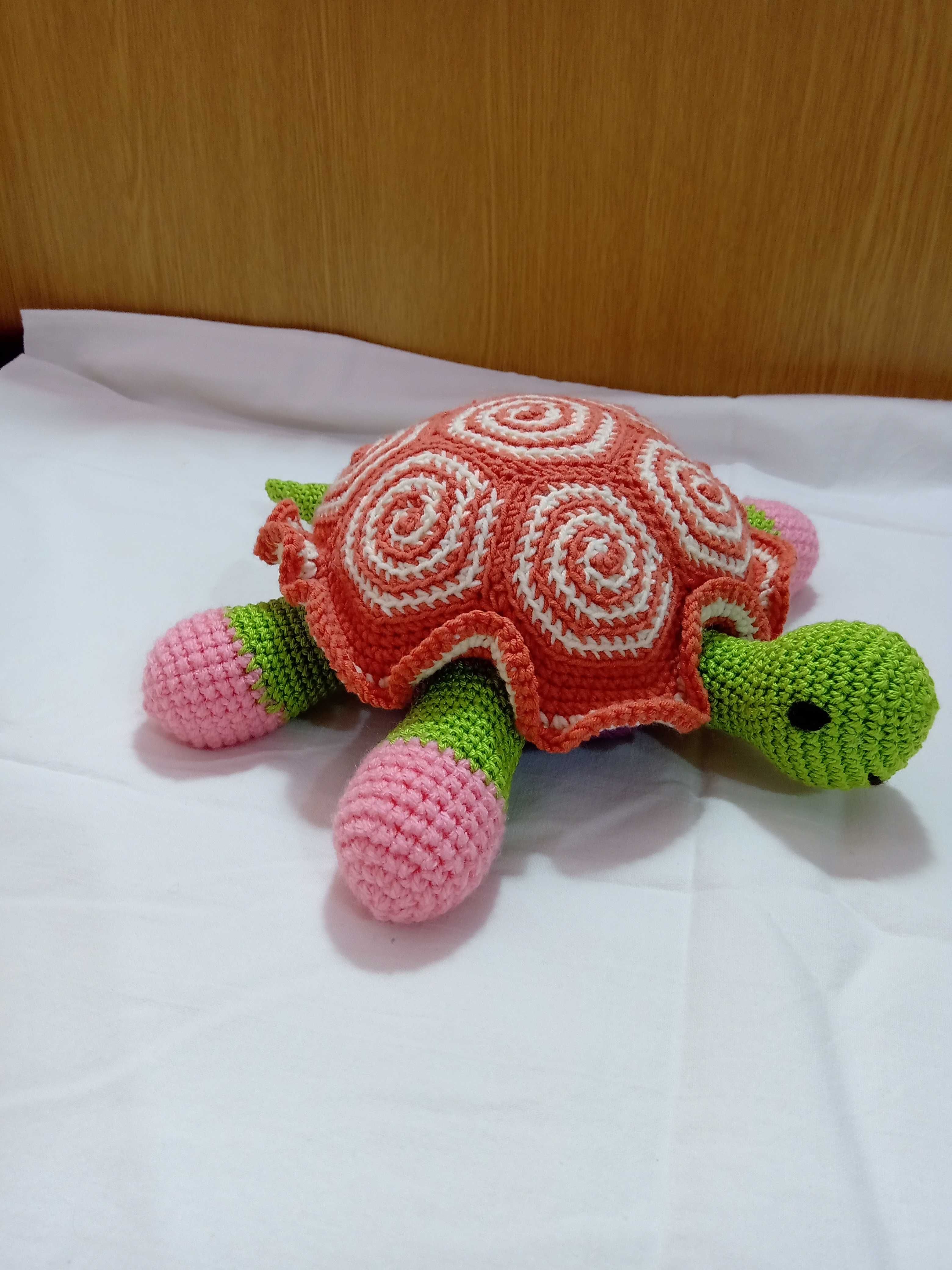 Țestoasă croșetată handmade