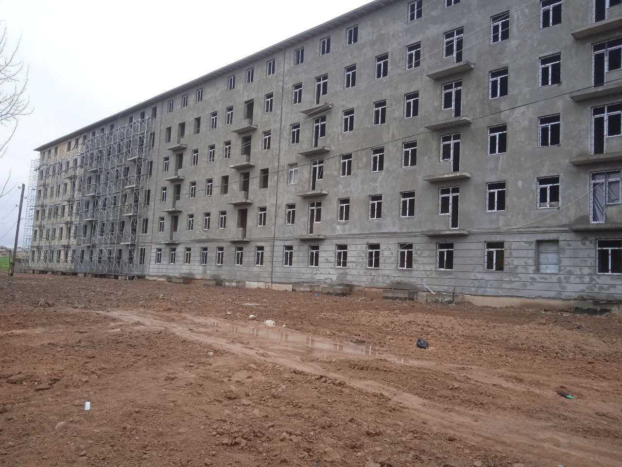 Akfa  rom va eshiklar yasaymiz va o'rnatib beramiz.