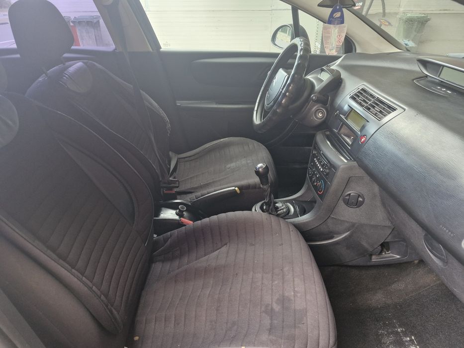 Se vinde Citroen C4