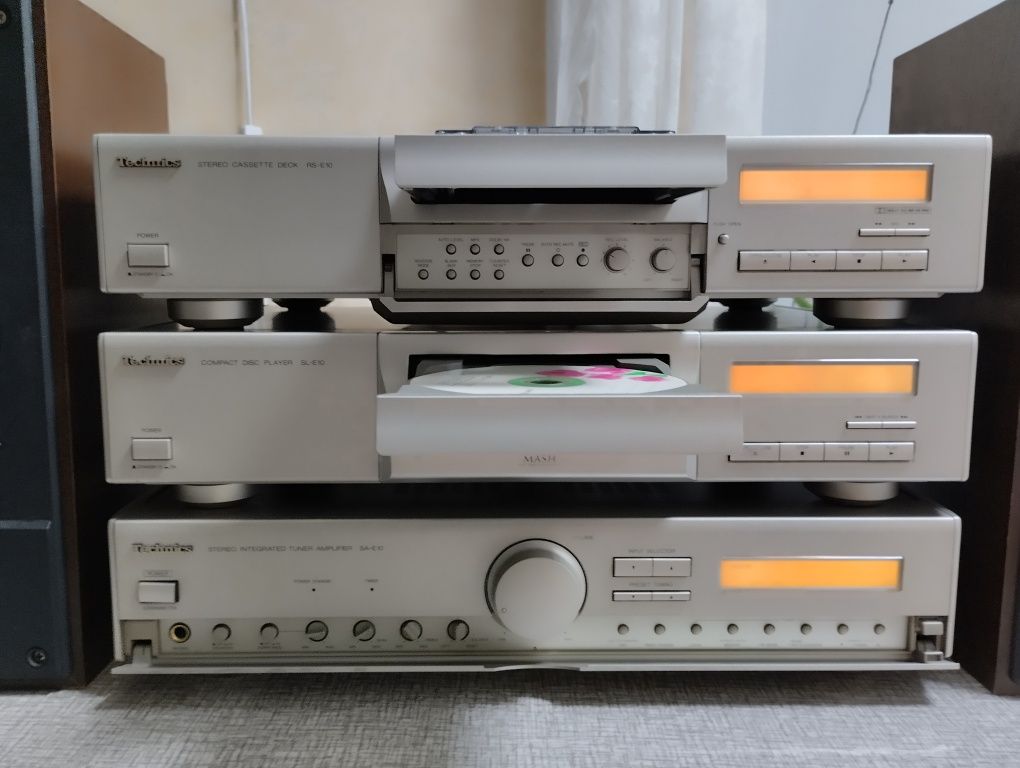 Стойка Technics, ресивер, дека,CD проигрыватель серии MASH