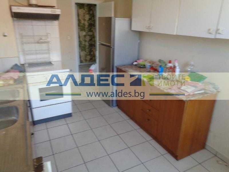 Продава се Четиристаен апартамент в София, Гео Милев - 140 кв.м за 5 €/кв.м - Снимка #4