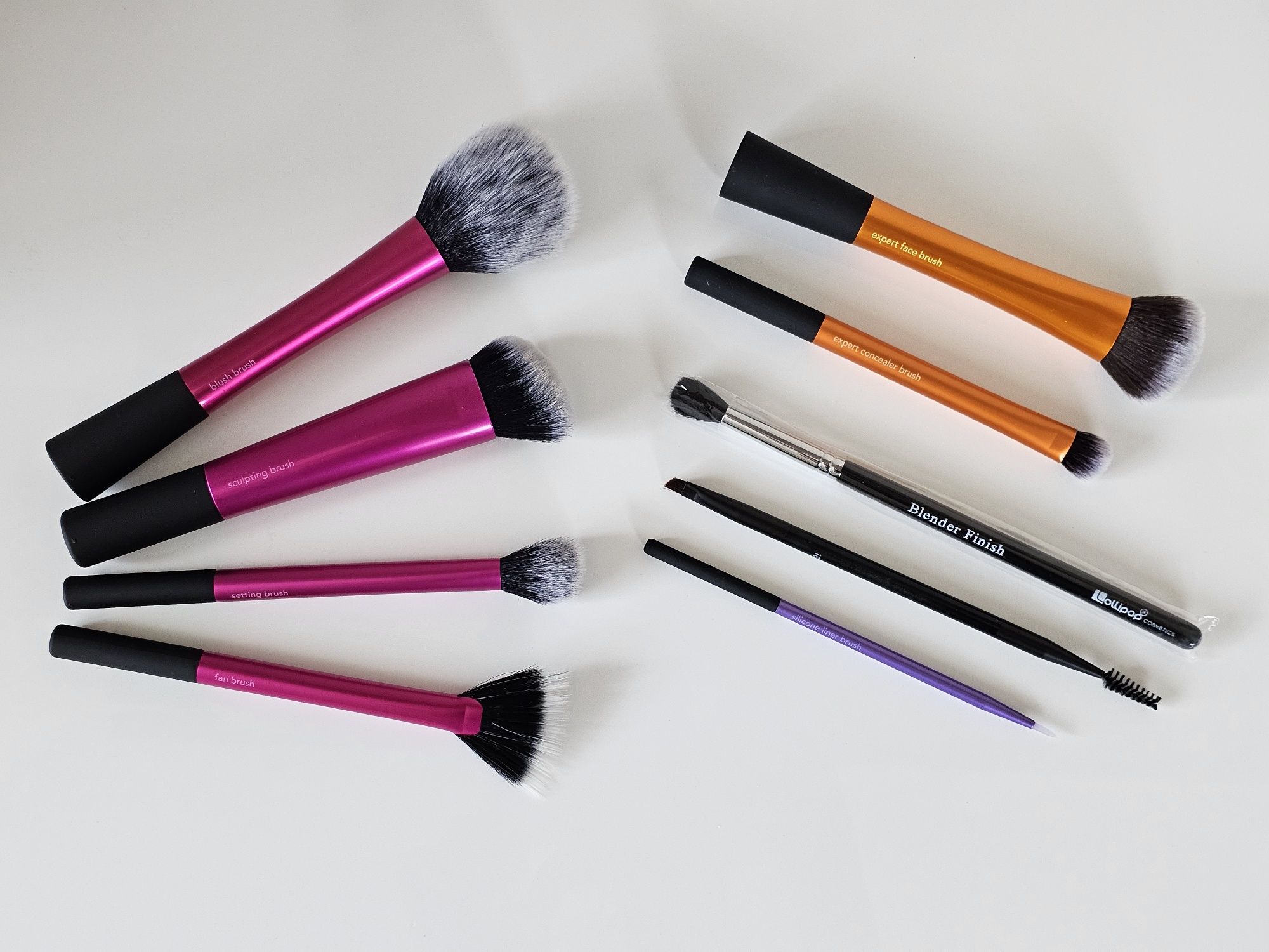 Комплект четки за грим Real Techniques + Lollipop Cosmetics + NYX