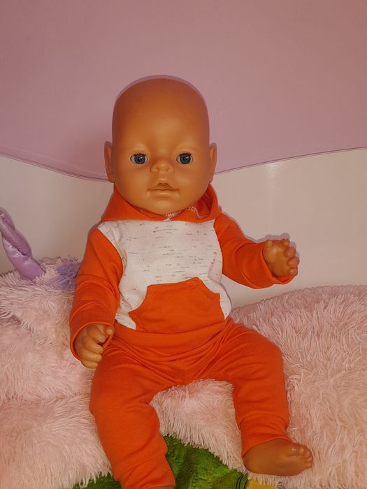Дрешки за кукли,бебе борн 43см.