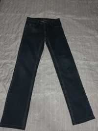Продам мужские джинсы 29 размера