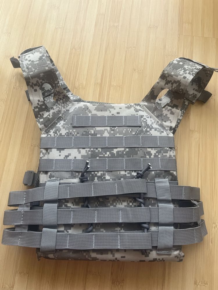 Еърсофт тактическа жилетка / Плейт кериър / Plate Carrier