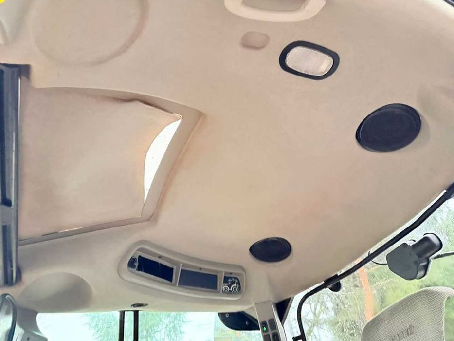 Колесный трактор Case IH Puma 180 CVX Multicontroller