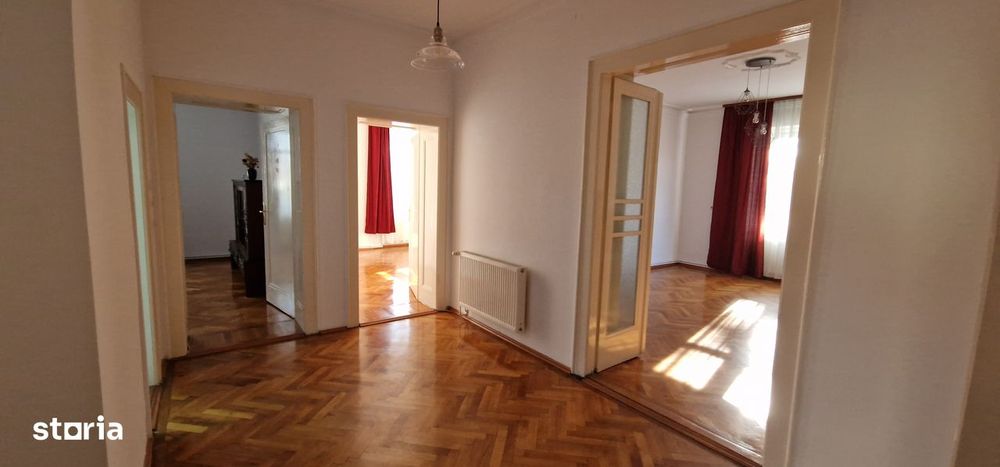 Ap 4 cam, la vila, cu 3 terase, garaj si pivnita, zona B-dul Victoriei