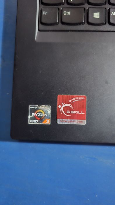 Laptop Lenovo L14 gen 1, touchscreen pt piese