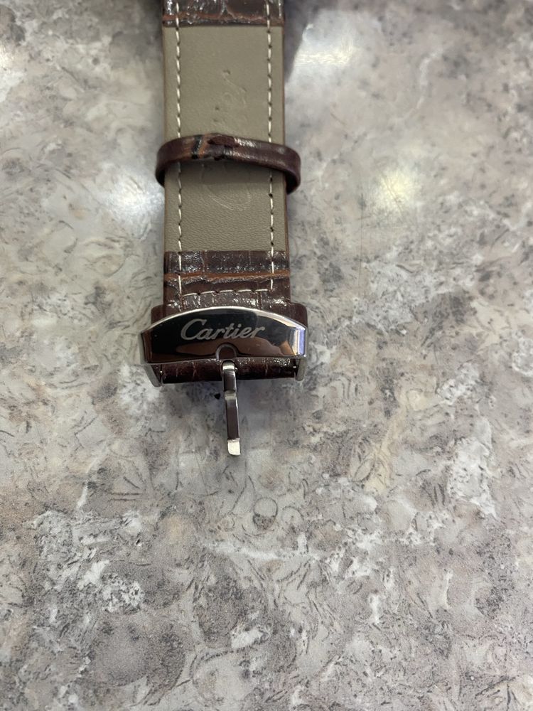 Часовник Cartier Tortue