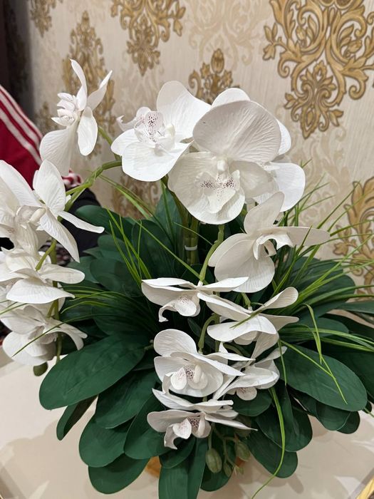 Сунъий гуллардан сиз истаган дизайн асосида