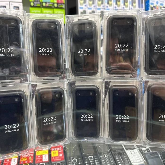 Nokia 2720, 2660 Dostavka, Legenda Brend telefonla sotuvda, Kafolatli.