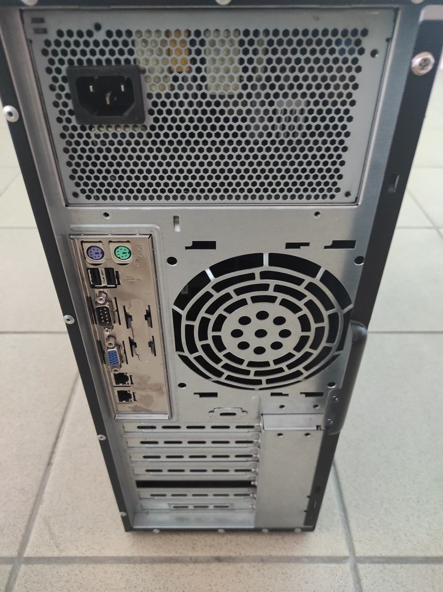 Сервер Supermicro