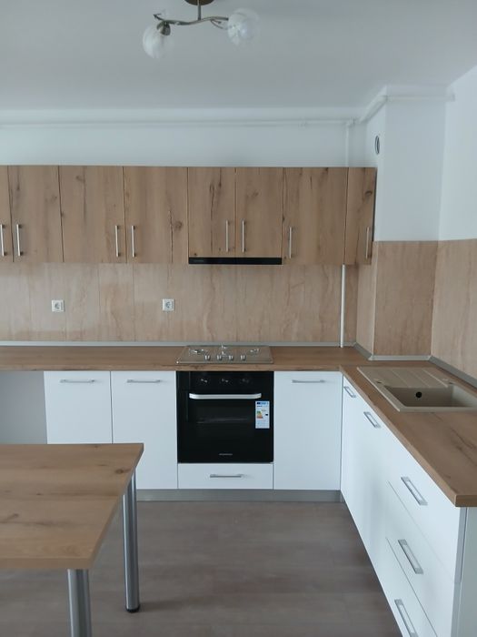 Închiriez apartament 2 camere River Park
