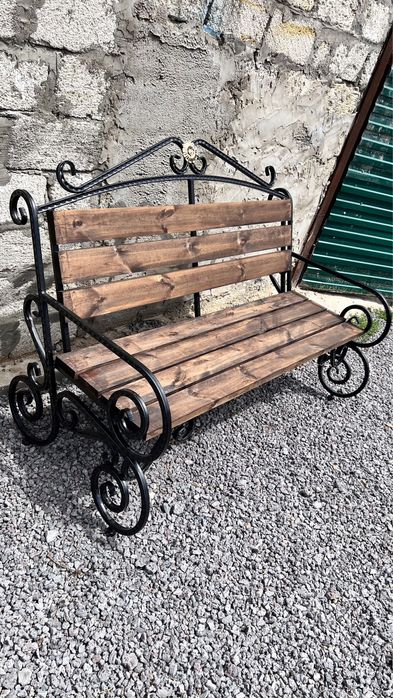 Скамейка на заказ и в наличии