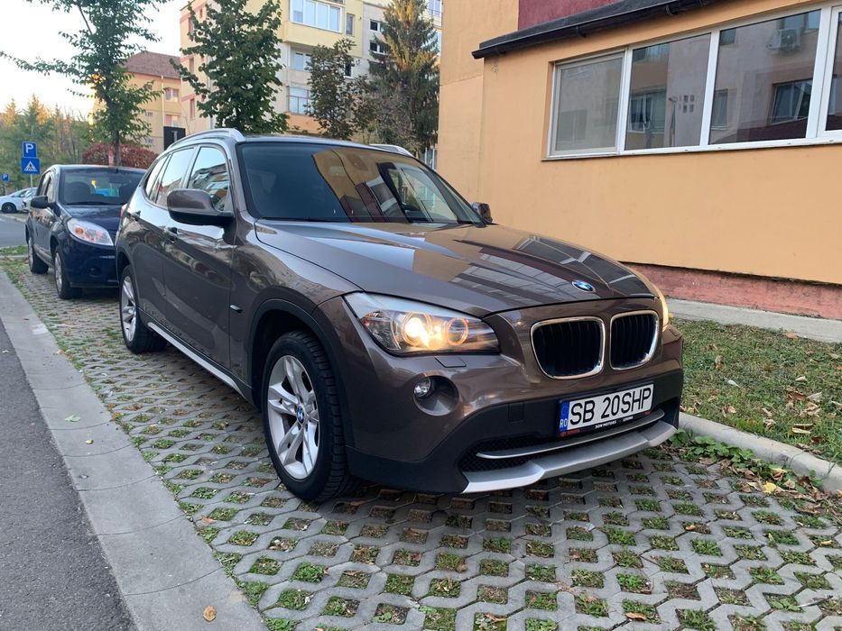 BMW X1 BMW X1 xDrive20i, Automata,Stare perfecta, km REALI, schimburi la zi!