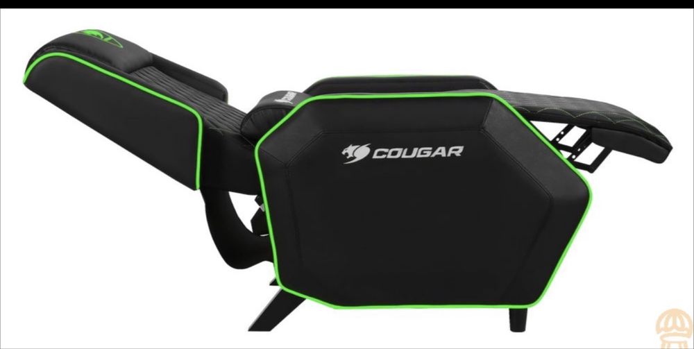 Продаю кресло игровое