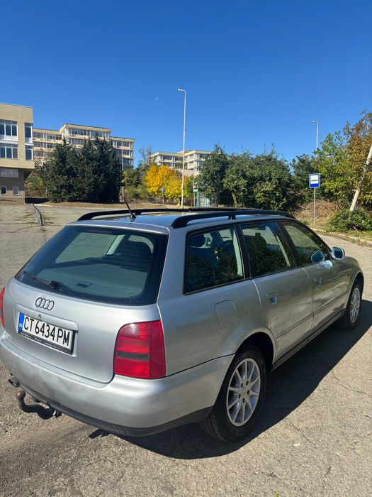 Audi A4 B5 1.8 бензин, автомат, климатроник