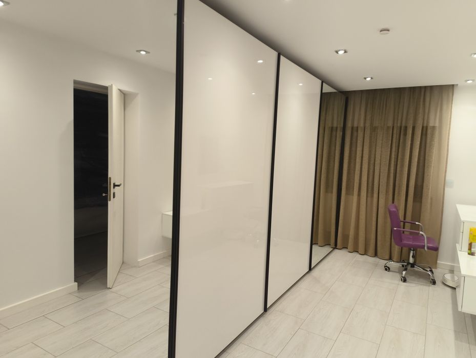 Vând apartament 4 camere Calea Națională vis a vis de ProCasa