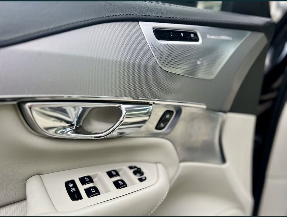 Volvo XC90 Inscription D5 2.0d 235CP Full Option, 7 locuri