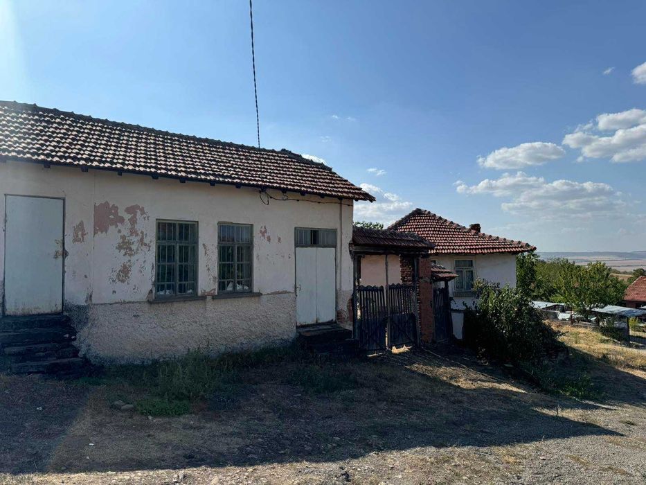 Продава се Къща в с. Пресяка, Област Ловеч - 242 кв.м за 74 €/кв.м - Снимка #5