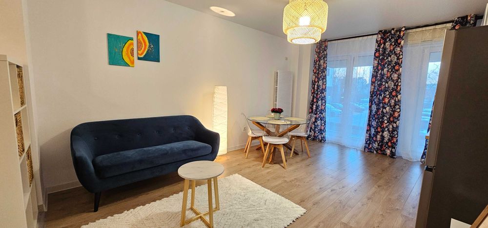 Proprietar -ap 2 camere de inchiriat- Central Address Residence