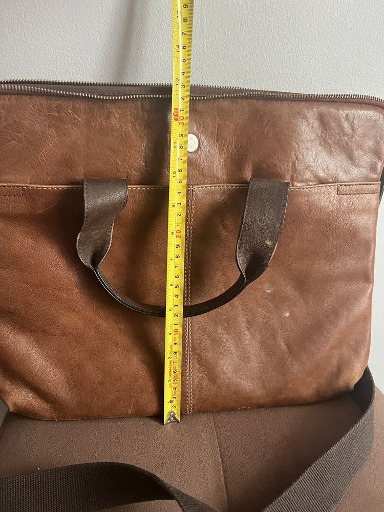 Продава се оригинална кожена чанта Saddleback Leather