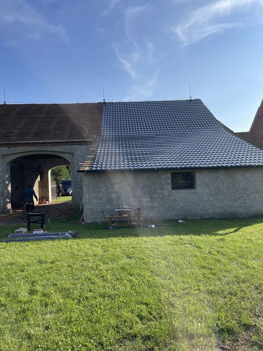 Reparatii si montaj acoperisuri