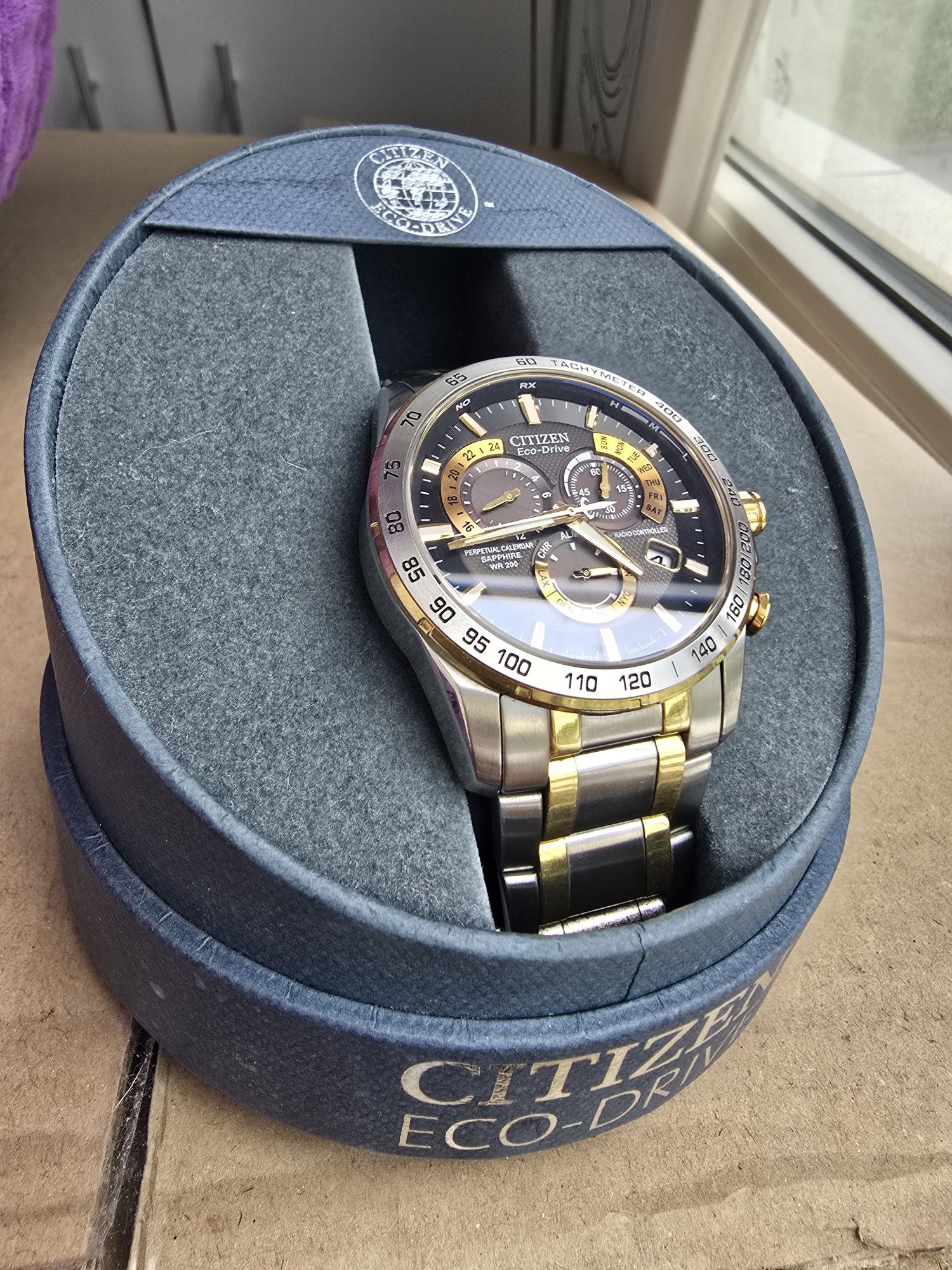 Citizen at 4004-52e , radio controlat ! Nu omega,seiko,tissot,fossil!