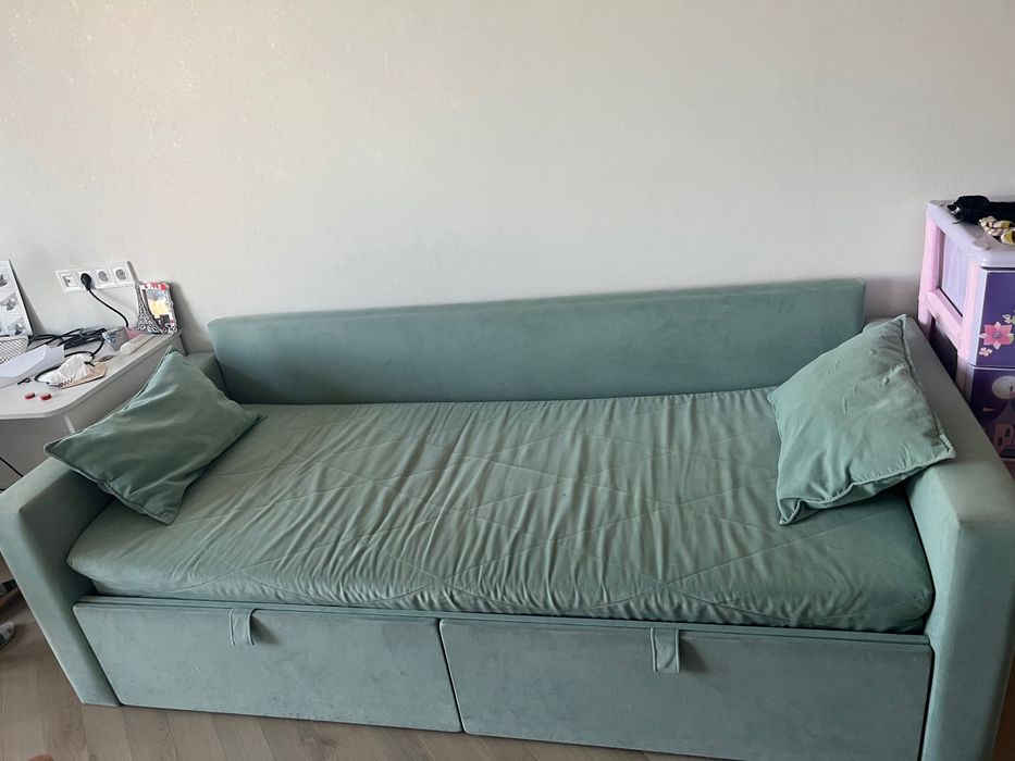 Продам диван-софу