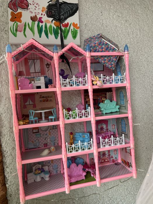 Castel modular papusi