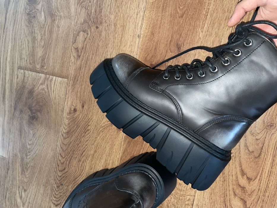 Боти Cropp Чисто Нови