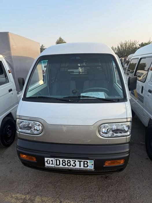 Продам Damas Van состояние новое 2025 года 1200 км пробегом