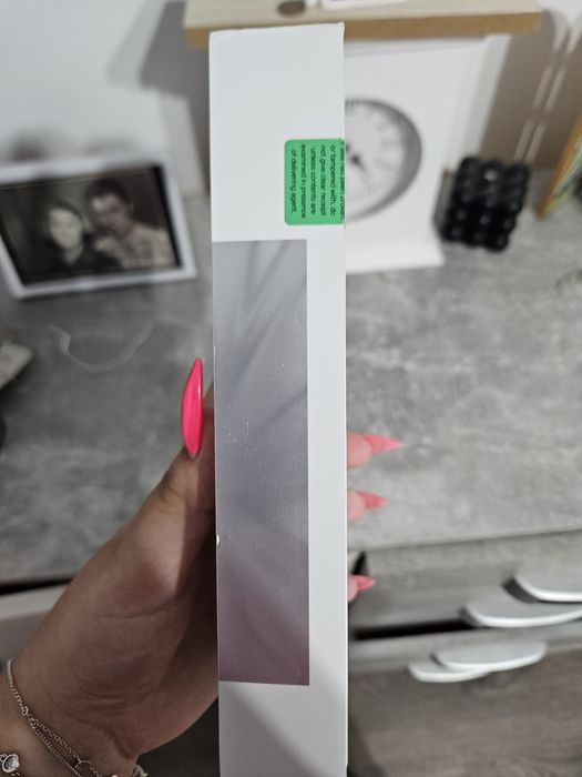 Oppo Reno 13 5G 256 GB + 12 GB RAM