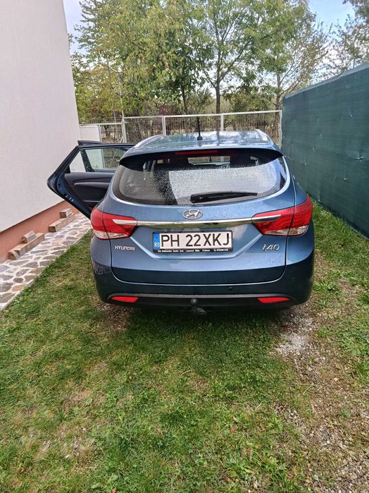 Hyundai i40, benzina