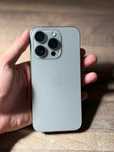 iPhone 15 PRO cu 95% Bateria