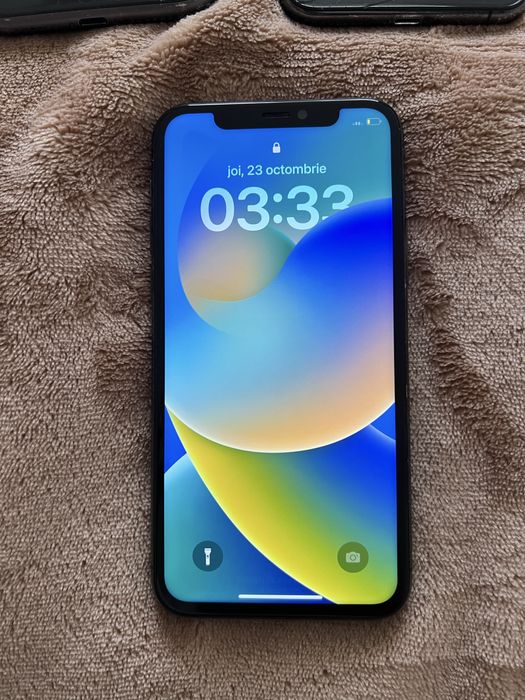 Vand iphone 11 pro 256gb