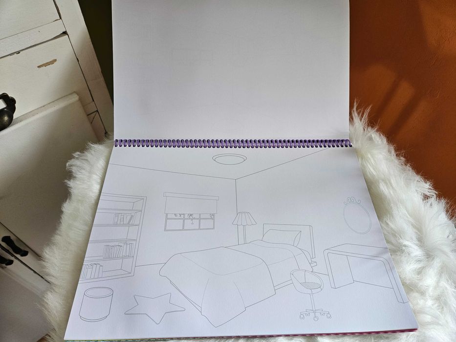 Album Crazy Chic decoreaza cu stil de la Clementoni