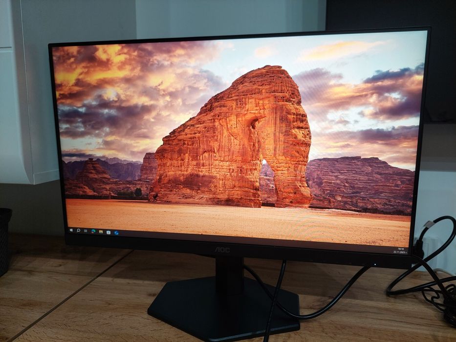 чисто нов 24" геймърски монитор IPS FULL HD AOC 24G42E 180Hz HDMI DP