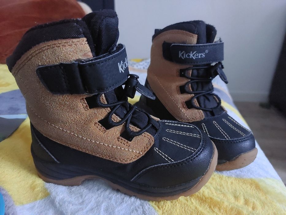 Vând ghete Kickers copii