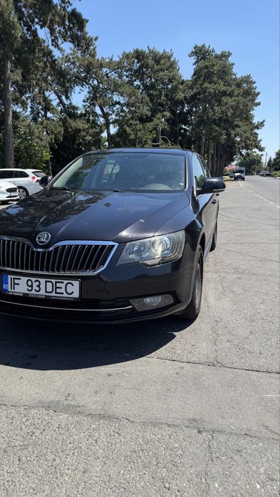 Skoda Superb facelift 2014