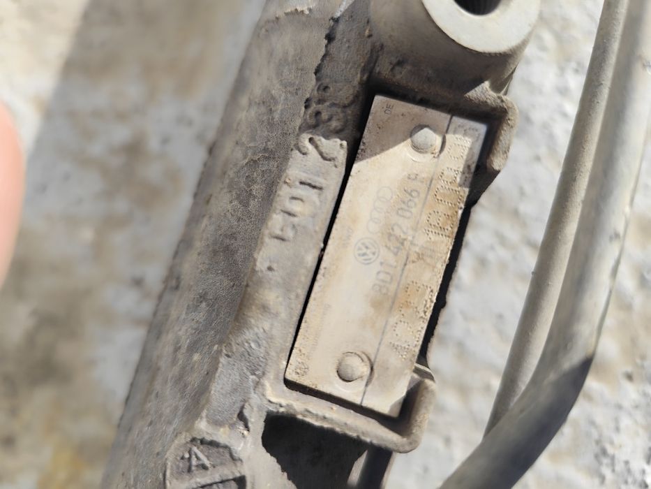 Хидравлична рейка за Пасат 4,Ауди А4